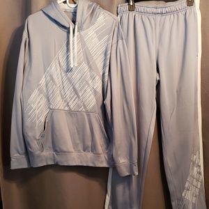 Men's Nike Athletic Outfit